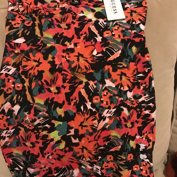 Guess dress - Picture 3 of 3